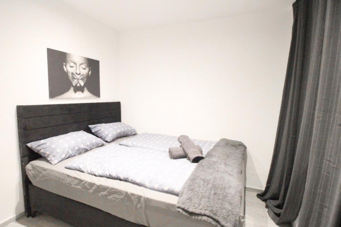 Comfortable Rooms In Akh Area Vienna Exterior photo