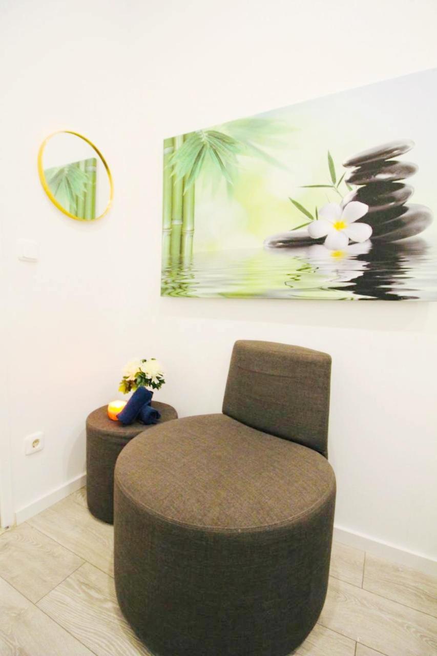 Comfortable Rooms In Akh Area Vienna Exterior photo